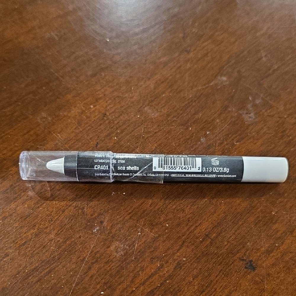 (J52) LA Colors Jumbo Eye Pencil - Black and White - Picture 2 of 2